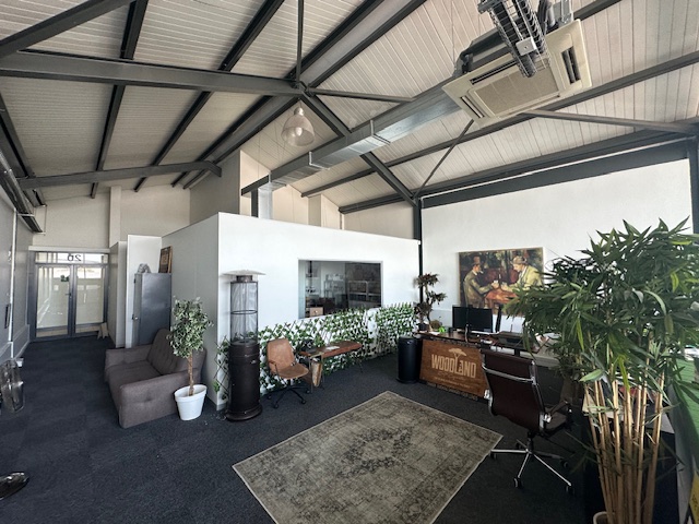 To Let commercial Property for Rent in Maitland Western Cape